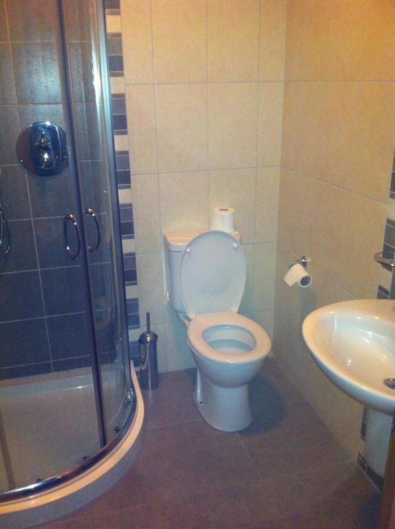 Bearlough Self Catering Holiday Home 罗斯莱尔 客房 照片